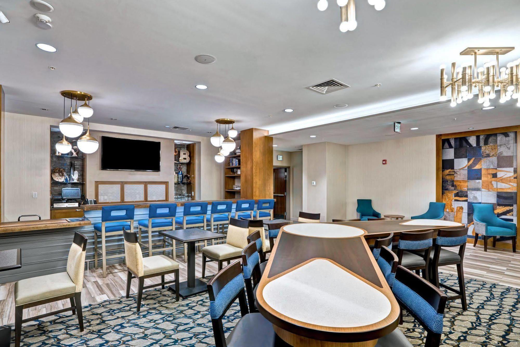 Courtyard By Marriott Boston Westborough Hotel Exterior photo