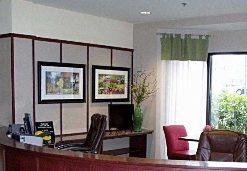 Courtyard By Marriott Boston Westborough Hotel Interior photo